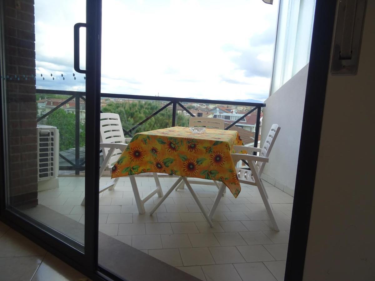 W Le Vacanze Rimini Exteriér fotografie
